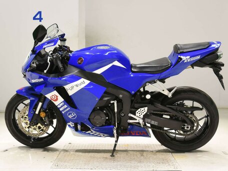 2021 Honda CBR 600RR, белый, 977000 рублей, вид 1