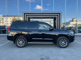 2018 Toyota Land Cruiser Prado 150 Series Рестайлинг 2, чёрный, 3930000 рублей, вид 5