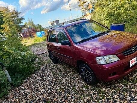 1999 Mazda Demio I (DW), красный, 185000 рублей, вид 4