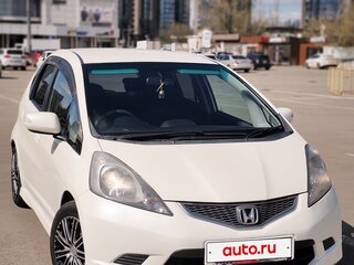 2008 Honda Fit II, белый, 597000 рублей, вид 4