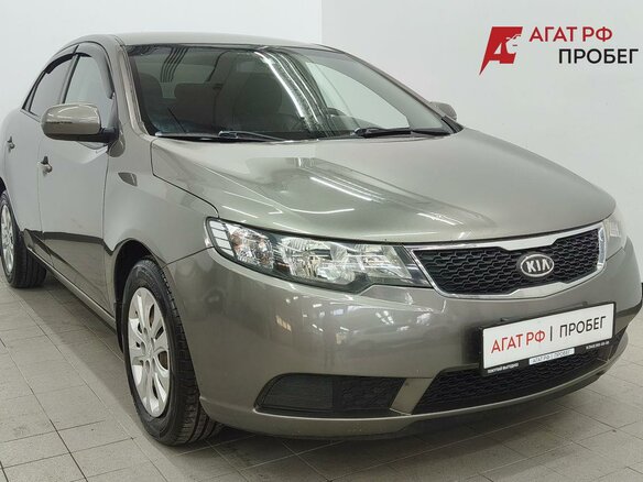 2011 Kia Cerato 5-speed II, серый