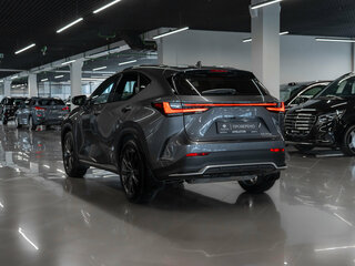 2021 Lexus NX 350 II, серый, 5280000 рублей, вид 4