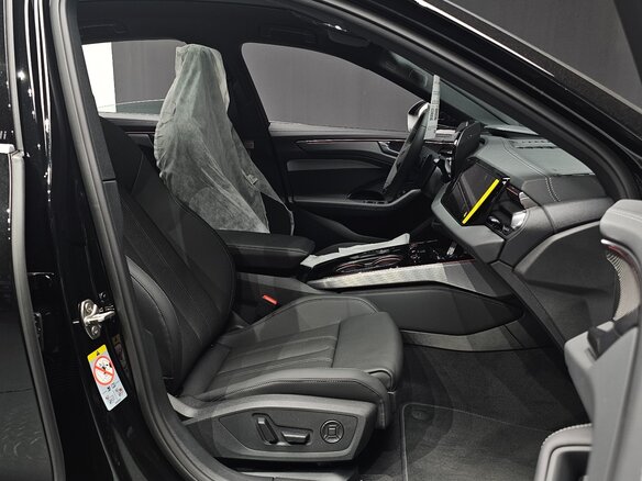2026 Audi A6 VI (C9), чёрный, 9090548 рублей - вид 10