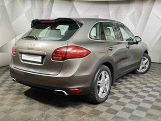2013 Porsche Cayenne II (958), коричневый, 2595000 рублей, вид 2