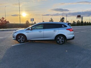 2017 Ford Focus III Рестайлинг, серебристый, 1220000 рублей, вид 1