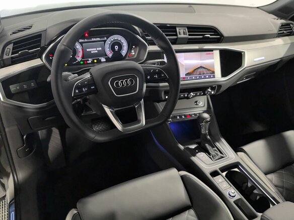 2026 Audi Q3 TFSI III (FJ), серый, 4200000 рублей - вид 10