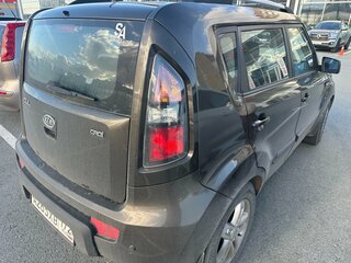 2010 Kia Soul I, коричневый, 650000 рублей, вид 3