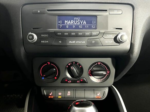2012 Audi A1 I (8X), чёрный, 1000000 рублей - вид 14