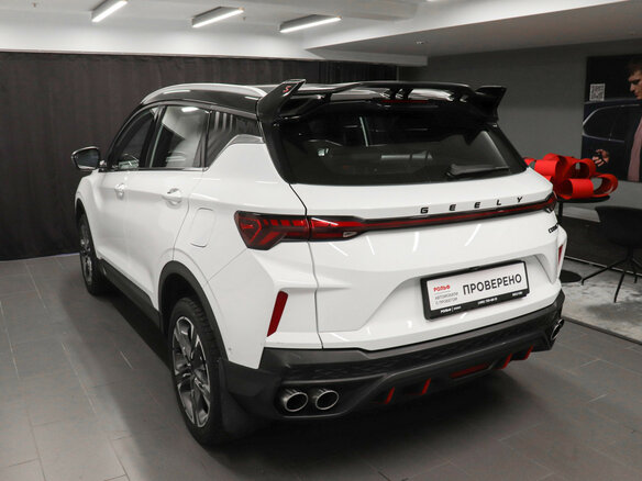2024 Geely Coolray I Рестайлинг, белый, 2297000 рублей - вид 5