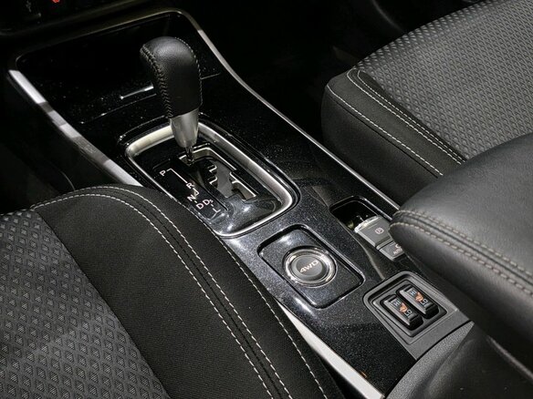 2019 Mitsubishi Outlander III Рестайлинг 3, белый - вид 22
