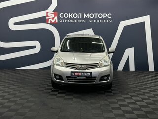 2012 Nissan Note I Рестайлинг, серебристый, 579900 рублей, вид 2