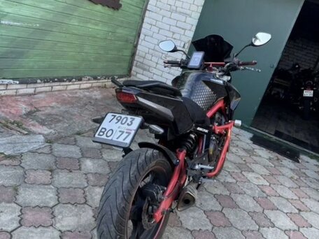 2013 CFMoto 650NK, чёрный, 289000 рублей, вид 3