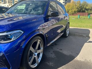 2022 BMW X5 M Competition III (F95), синий, 10900000 рублей, вид 2