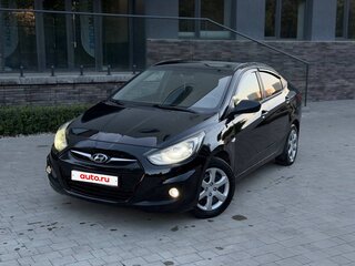 2011 Hyundai Solaris I, чёрный, 620000 рублей, вид 4