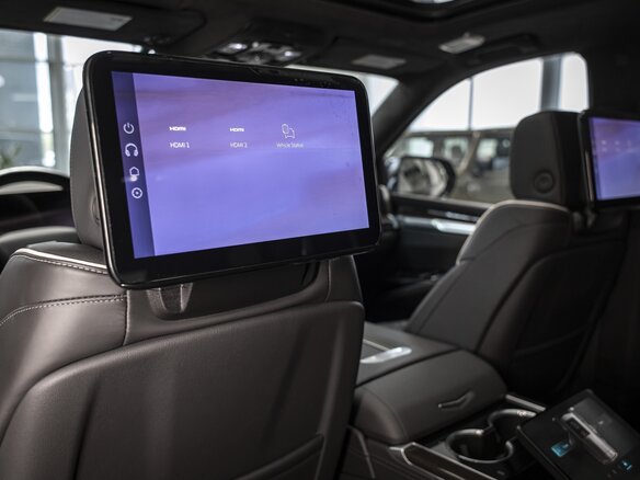 2025 Cadillac Escalade ESV V Рестайлинг, чёрный - вид 19