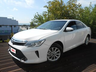 2013 Toyota Camry VII (XV50), белый, 1450000 рублей, вид 3
