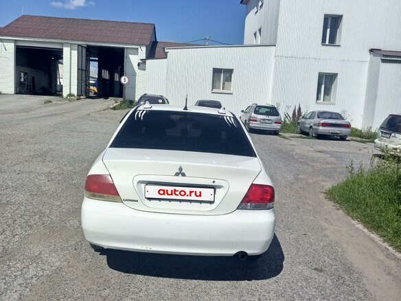 2006 Mitsubishi Lancer IX, белый, 360000 рублей - вид 6