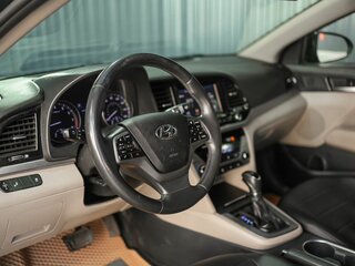 2016 Hyundai Elantra VI (AD), чёрный, 1239000 рублей, вид 5
