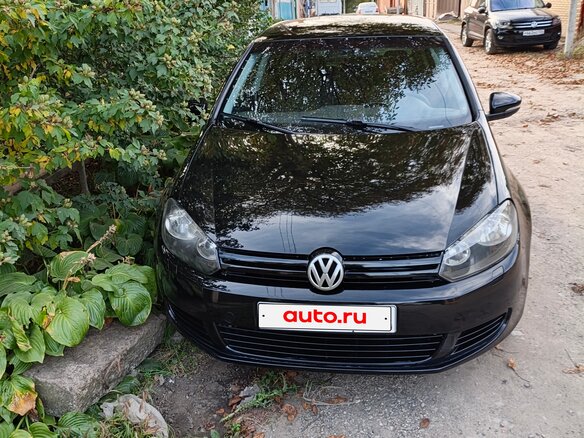 2010 Volkswagen Golf VI, чёрный, 790000 рублей - вид 1