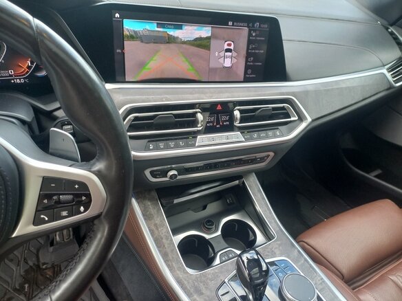 2018 BMW X5 M50d IV (G05/G18), белый, 6100000 рублей - вид 30