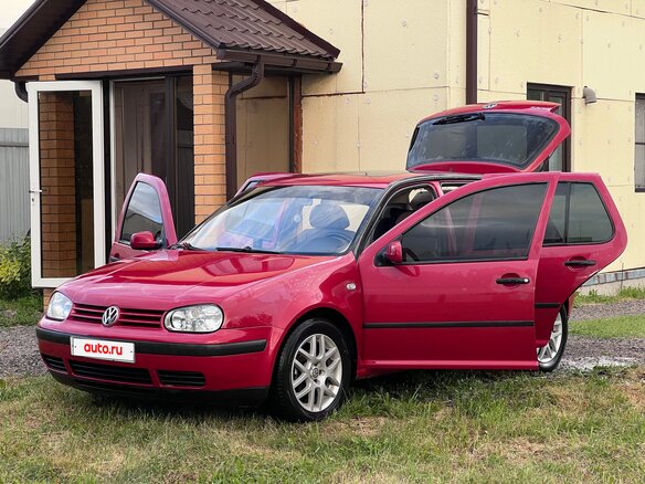 2003 Volkswagen Golf IV, красный, 458000 рублей - вид 1