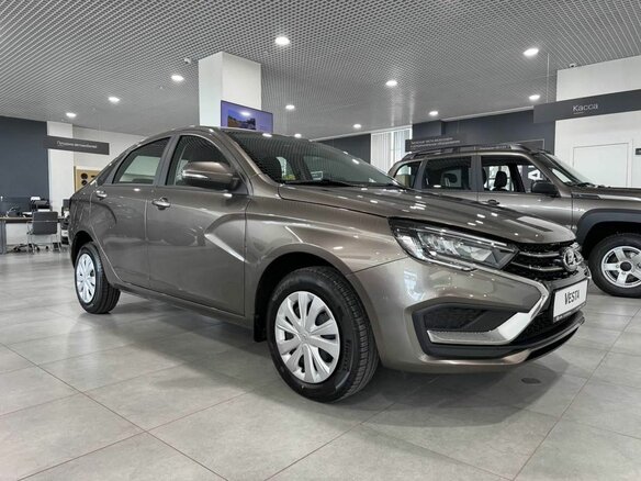 2026 Lada (ВАЗ) Vesta I Рестайлинг (NG), коричневый, 1689655 рублей - вид 2