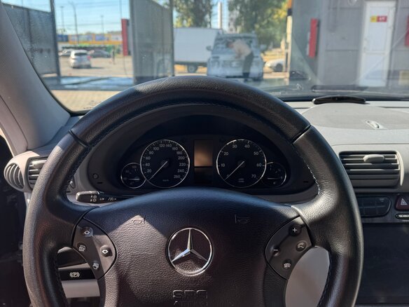 2004 Mercedes-Benz C-Класс 180 II (W203), синий, 699000 рублей - вид 12