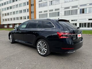 2021 Skoda Superb III Рестайлинг, чёрный, 3450000 рублей, вид 5