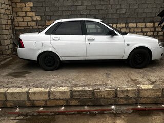 2010 Lada (ВАЗ) Priora I, белый, 325000 рублей, вид 3