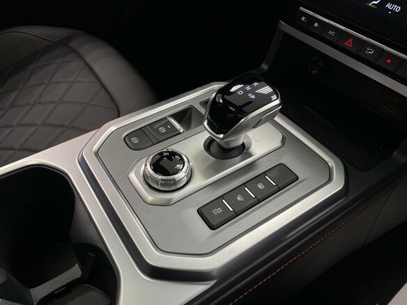 2026 JAC T9 Urban, серебристый, 3759000 рублей - вид 31