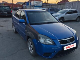 2010 Kia Rio II Рестайлинг, синий, 370000 рублей, вид 4