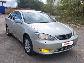 2004 Toyota Camry V (XV30) Рестайлинг, серебристый, 550000 рублей, вид 3