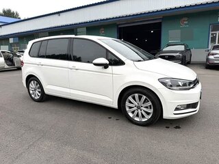 2024 Volkswagen Touran Cross L II, белый, 2040000 рублей, вид 3