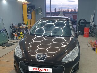 2011 Peugeot 308 I Рестайлинг, коричневый, 620000 рублей, вид 4