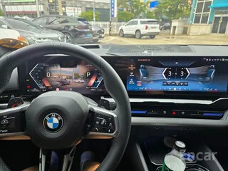 2023 BMW 5 серии 520i VIII (G60/G61/G68), серый, 6036340 рублей, вид 5