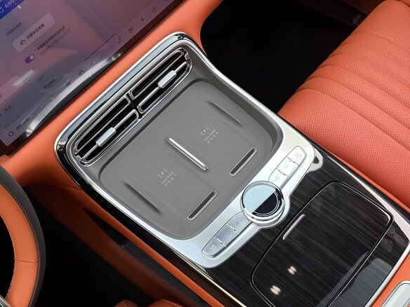 2026 Geely Galaxy M9 210, чёрный, 7080000 рублей - вид 13