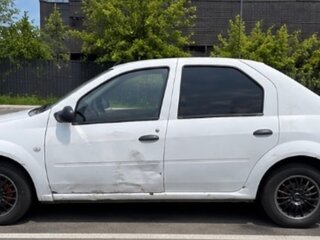 2012 Renault Logan I Рестайлинг, белый, 210000 рублей, вид 3