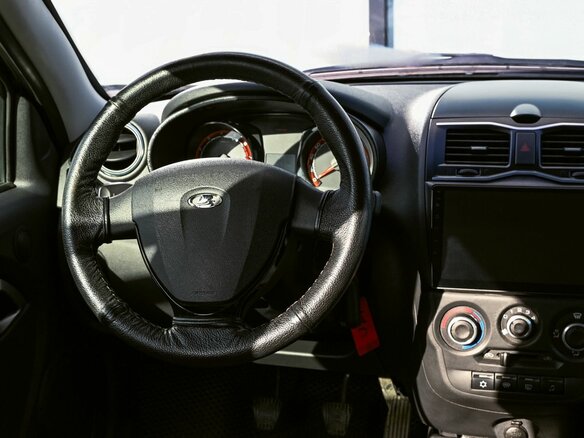 2024 Lada (ВАЗ) Granta Cross I Рестайлинг, чёрный, 937000 рублей - вид 17