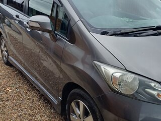 2011 Honda Freed I, серый, 950000 рублей, вид 4