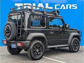 2022 Suzuki Jimny Sierra IV, чёрный, 1765000 рублей, вид 5