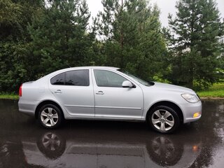 2009 Skoda Octavia II (A5) Рестайлинг, серебристый, 510000 рублей, вид 3