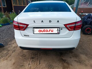 2017 Lada (ВАЗ) Vesta I, белый, 660000 рублей, вид 2