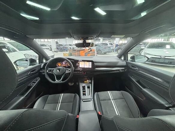 2023 Volkswagen Golf VIII, серый, 2233055 рублей - вид 13