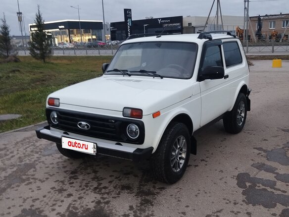 2020 Lada (ВАЗ) 2121 (4x4) I Рестайлинг (2020), белый, 800000 рублей - вид 1