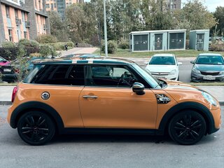 2015 Mini Hatch Cooper S III (F55/F56), оранжевый, 1800000 рублей, вид 5