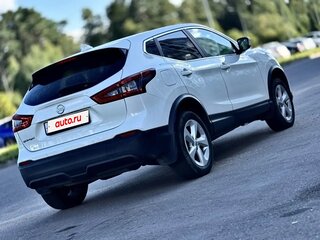 2019 Nissan Qashqai II Рестайлинг, белый, 1450000 рублей, вид 4
