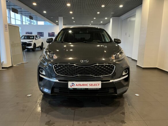 2021 Kia Sportage IV Рестайлинг, серый, 2540000 рублей - вид 7