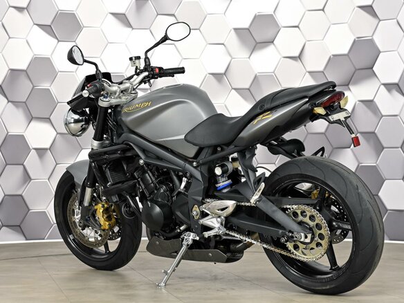2010 Triumph Street Triple, серый, 449000 рублей - вид 7