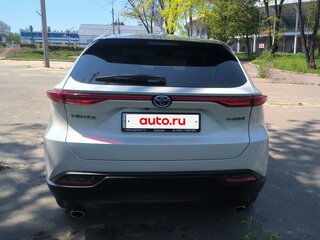 2022 Toyota Venza II, белый, 3800000 рублей, вид 5