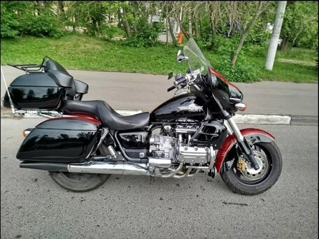 1999 Honda Valkyrie 1500, чёрный, 899000 рублей, вид 2